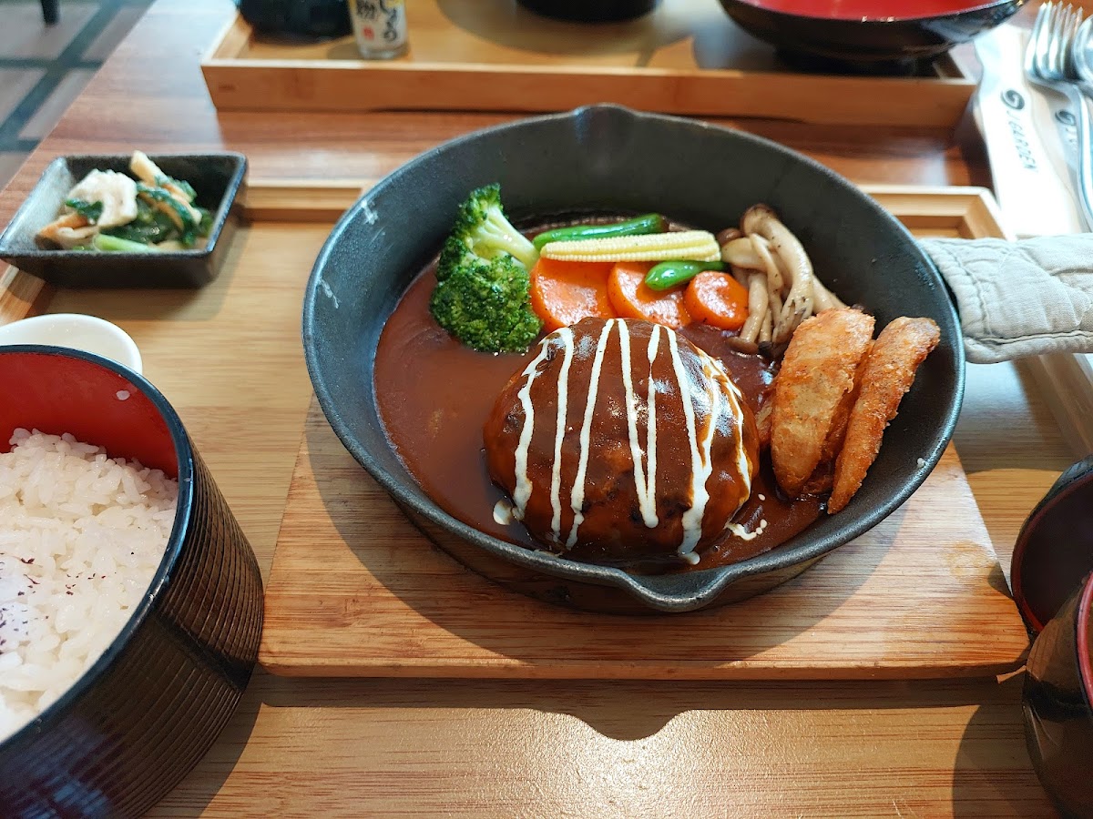 J-Garden Photo 4