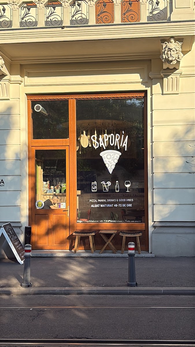 Saporia Pizza Bar