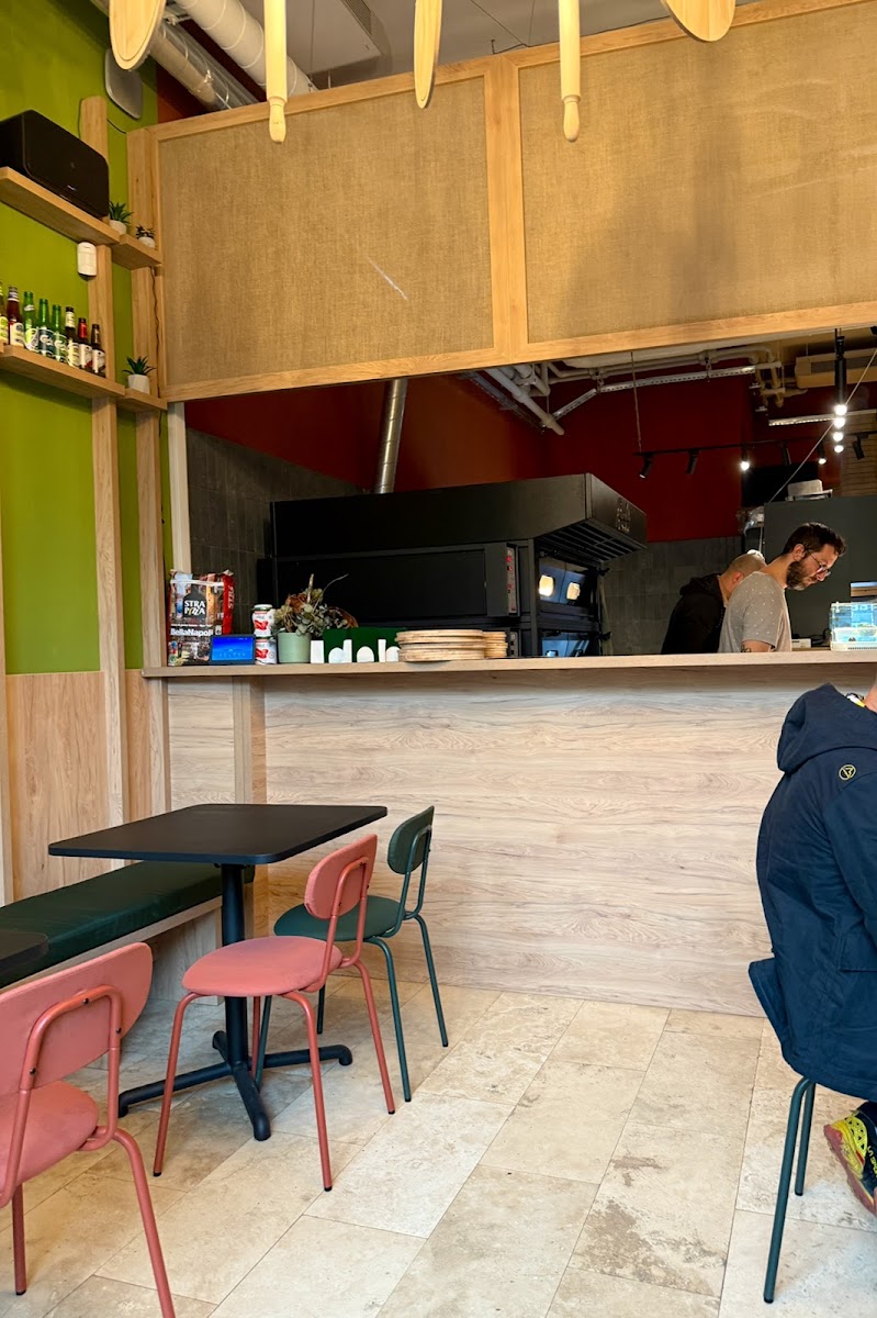 Saporia Pizza Bar Photo 7
