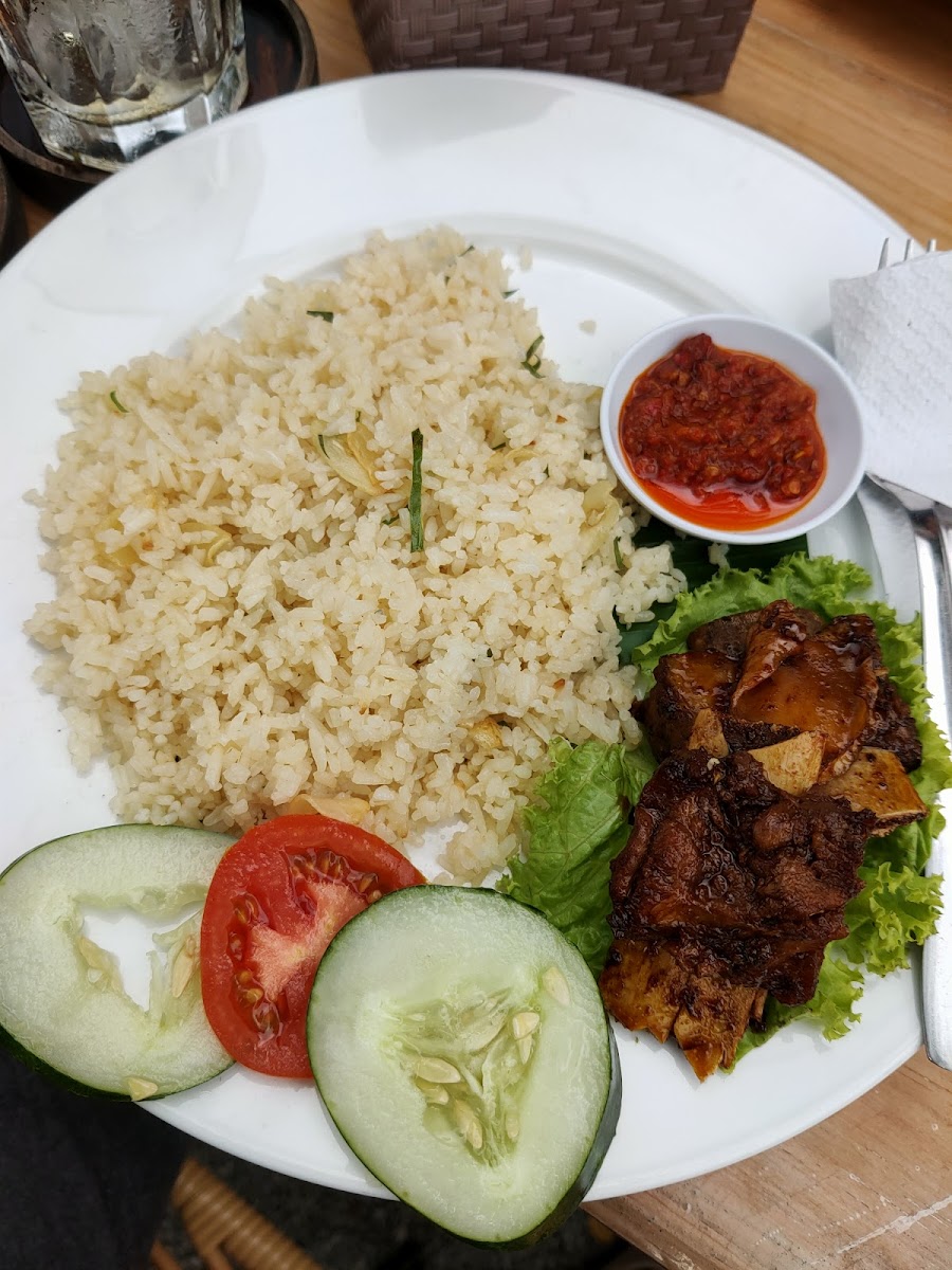 Lintangan Cafe & Resto Photo 9