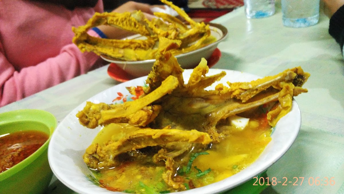 Soto Suroboyo Pak Abu