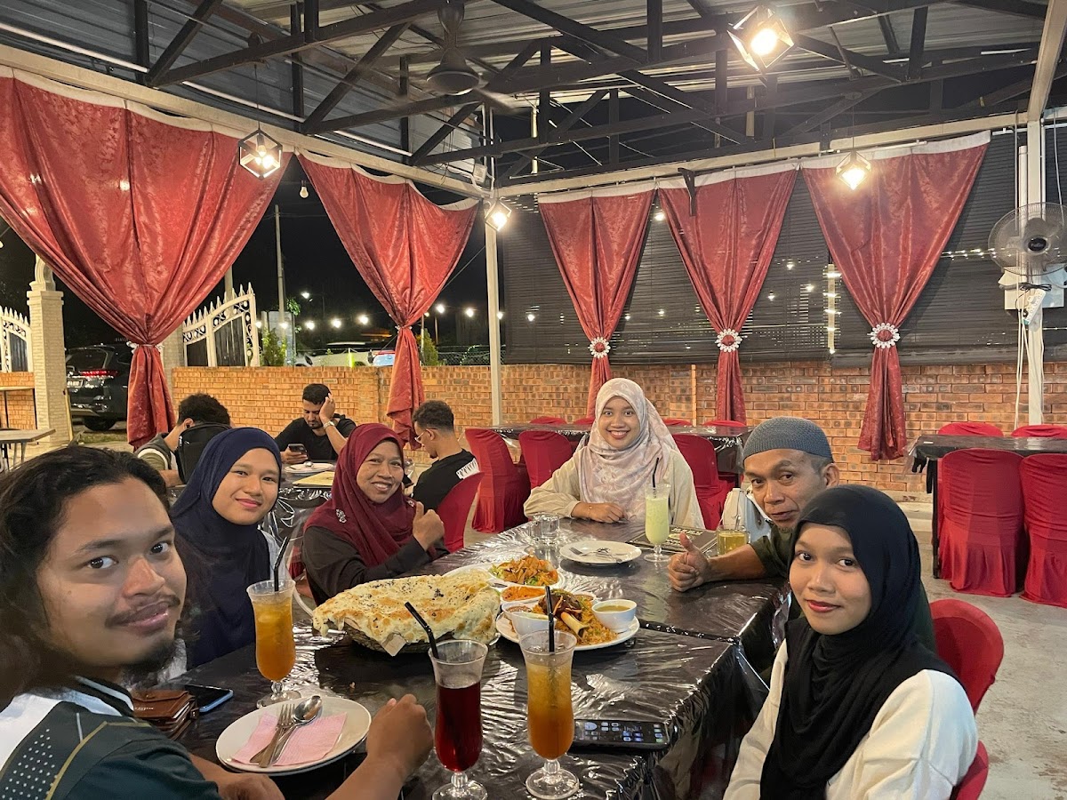 Restoran Hadramawt 3 Beradik