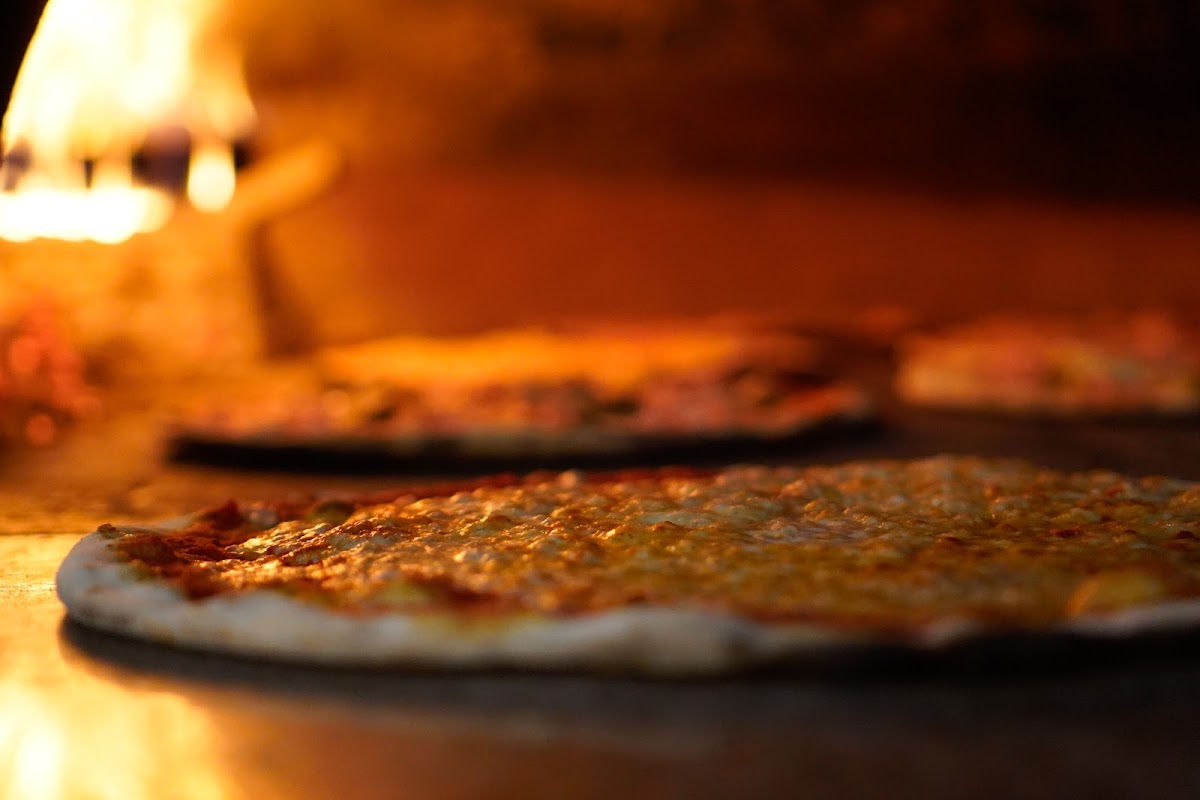 Pizzeria Ristorante Al Piacere Photo 3