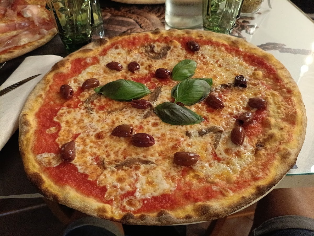 Pizzeria Ristorante Al Piacere Photo 4