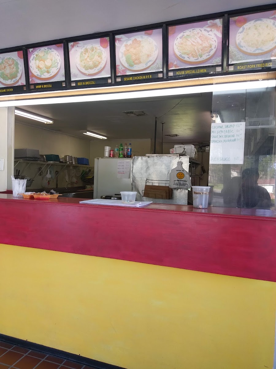 Mr SZE Chinese Food Photo 4