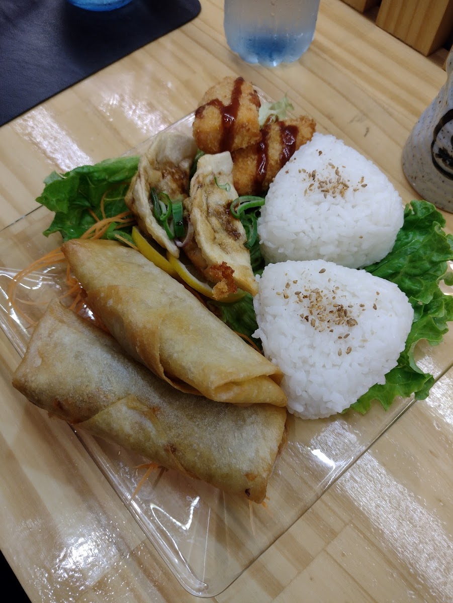 Toyara Sushi Photo 7