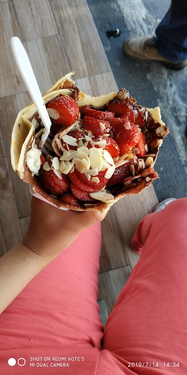 73 | Crepas & Frappes Photo 5