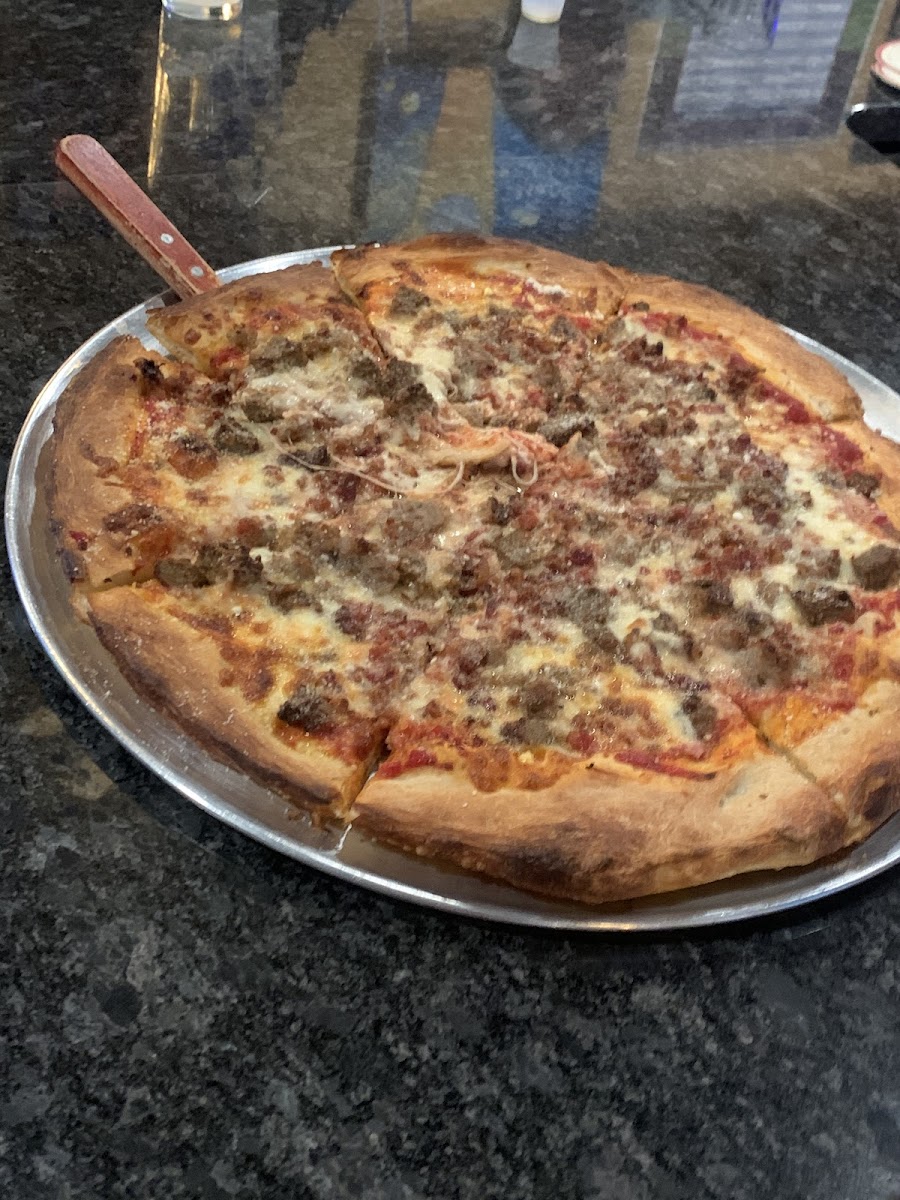 Georgie's Pizzeria Photo 3