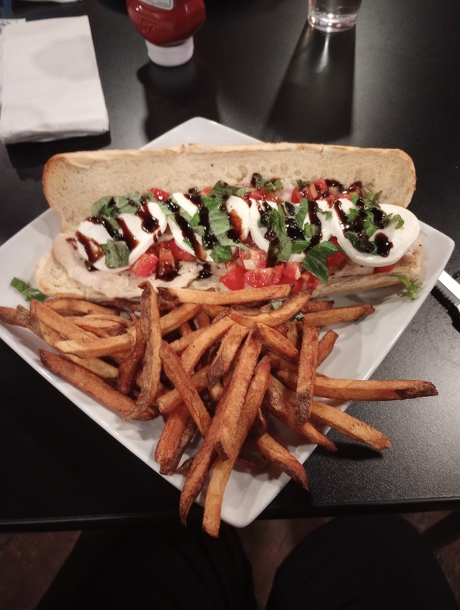 Georgie's Pizzeria Photo 7