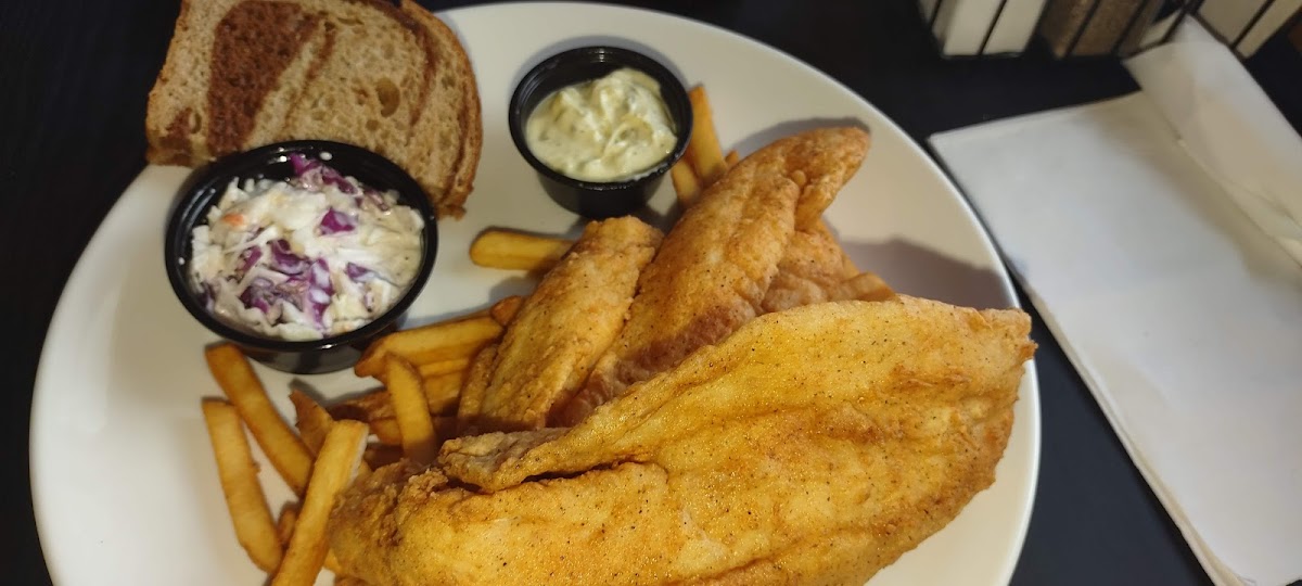 Cheeks Bar and Grill Photo 5