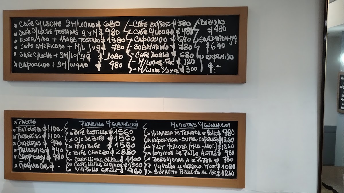Astromelia Cafe Photo Menu 1