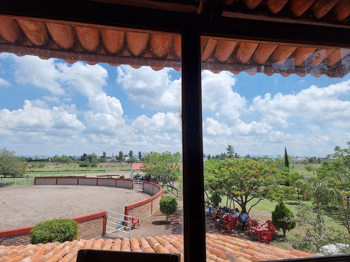 Centro Ecuestre Del Bajío Barbacoa & Granja & Caballos Photo 4