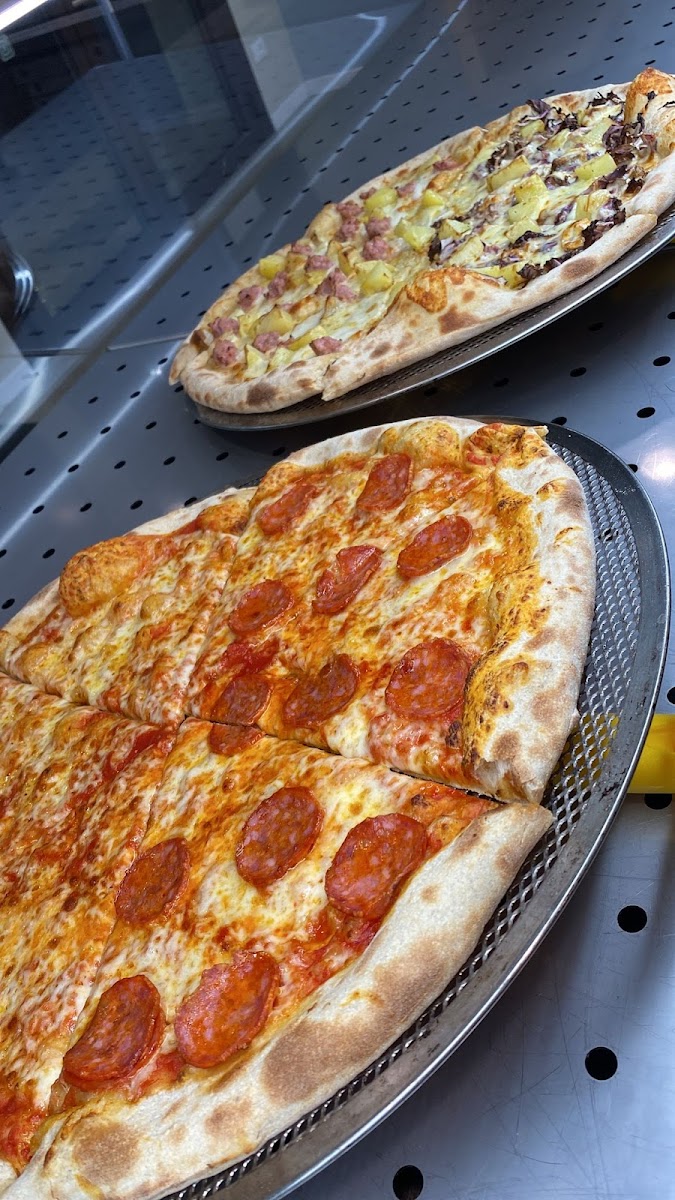 Lazi’s - Pizzeria d’asporto Photo 9