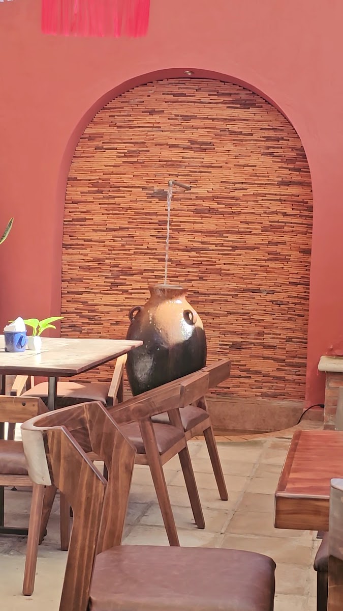 SAUDA Restaurant Photo 2