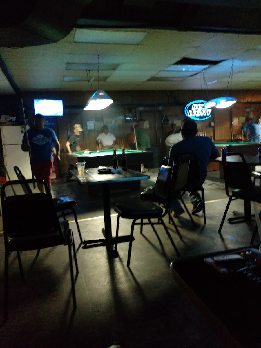 Pastimes Pool Room Photo 10