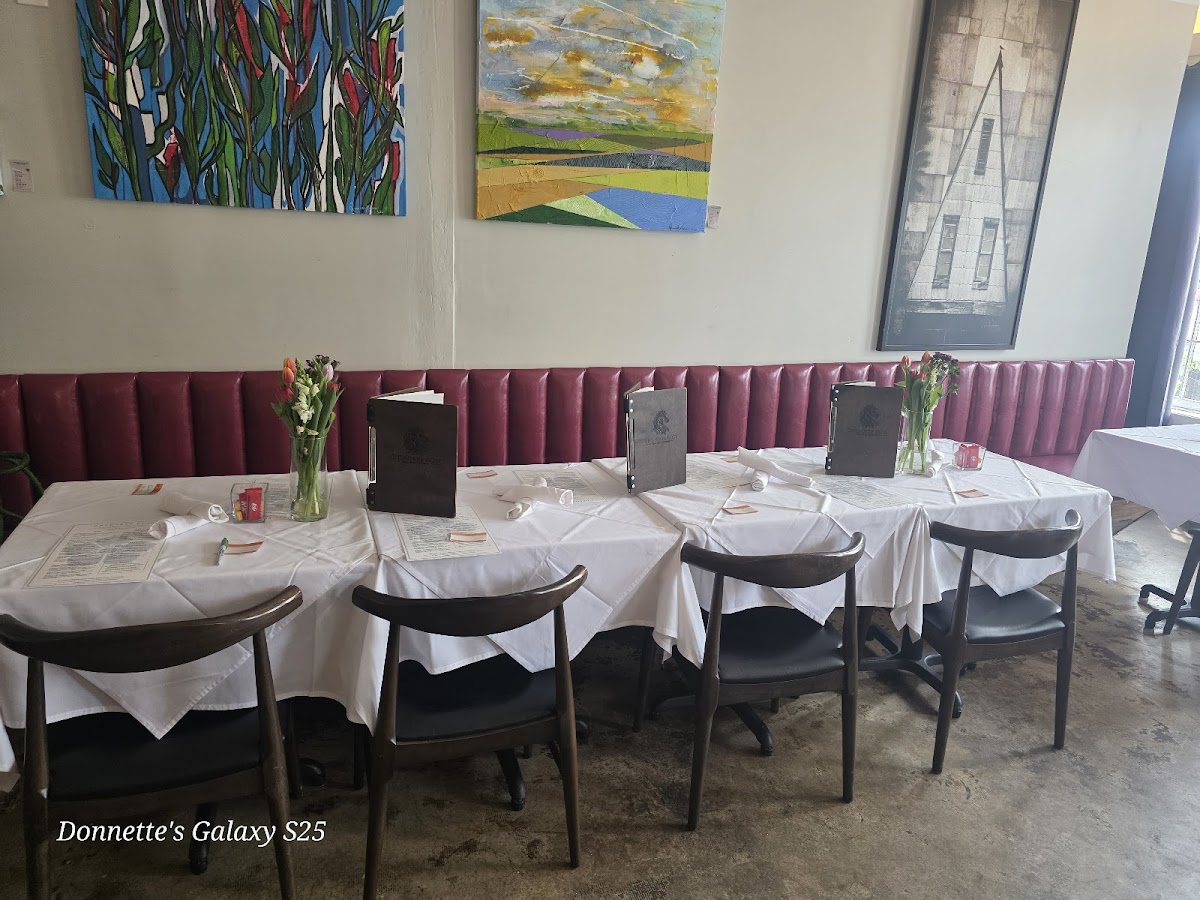 Cherokee Rose bbq bar & kitchen Photo 3