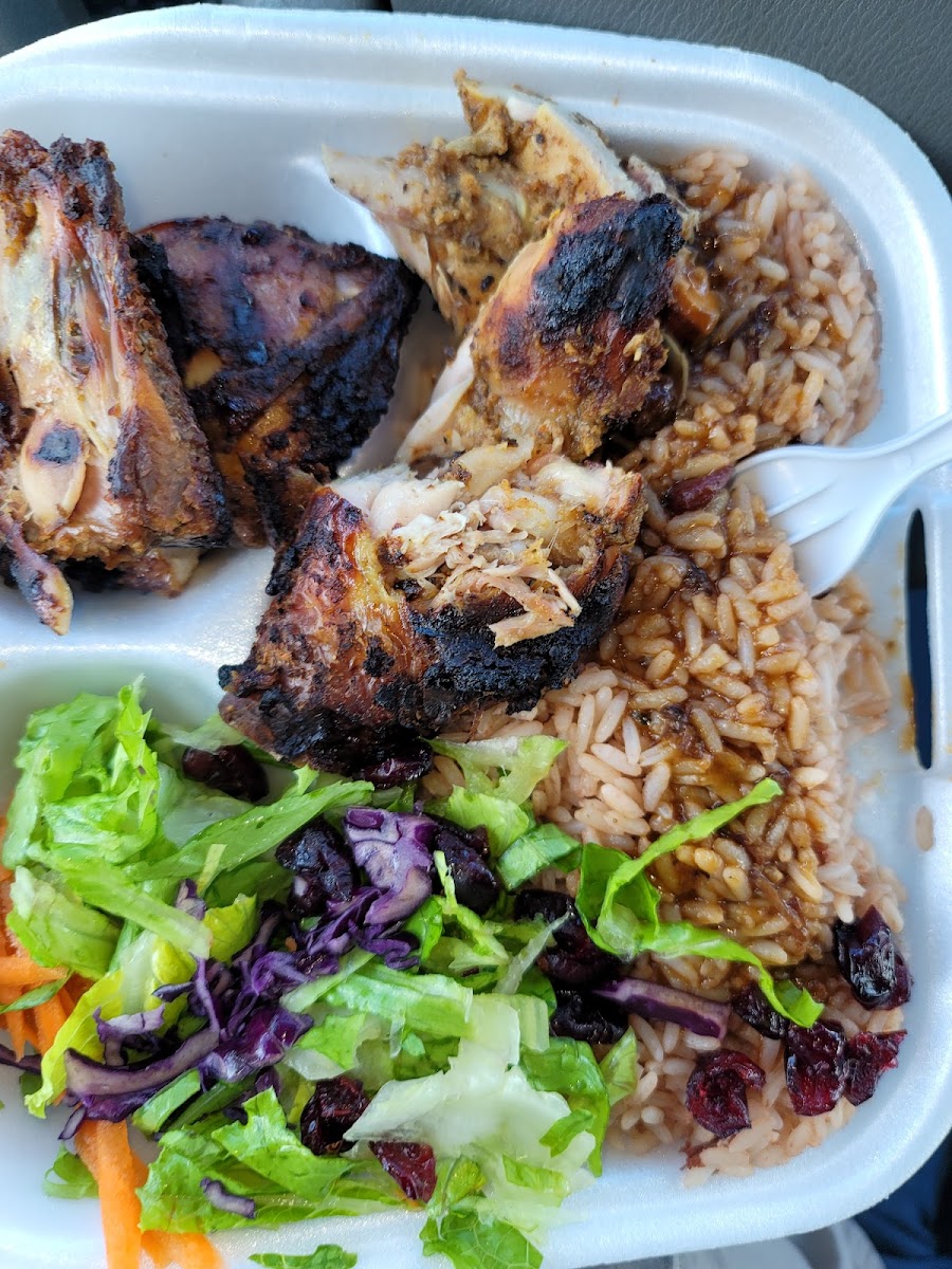 Macca Tree Caribbean Restaurant Photo 5