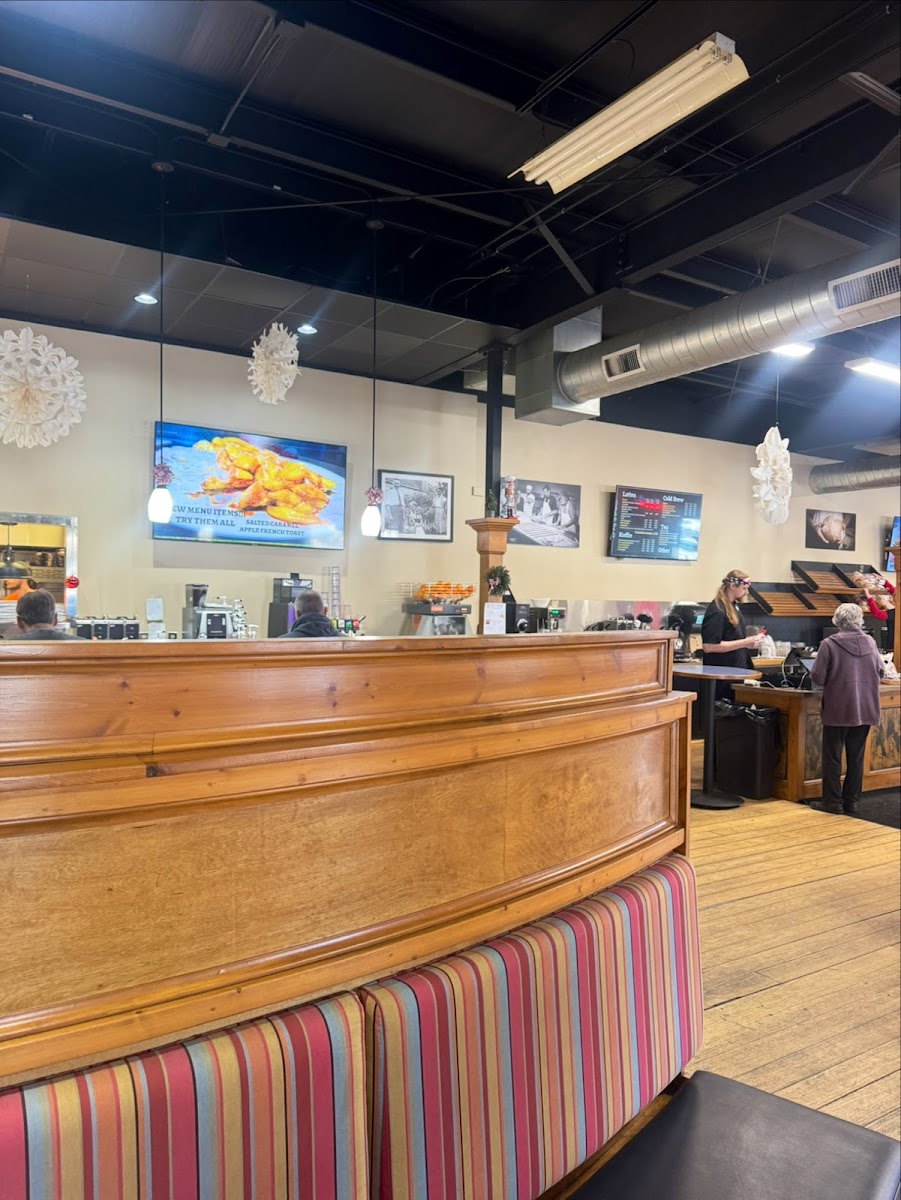 Dutch Brothers Restaurant Photo 4