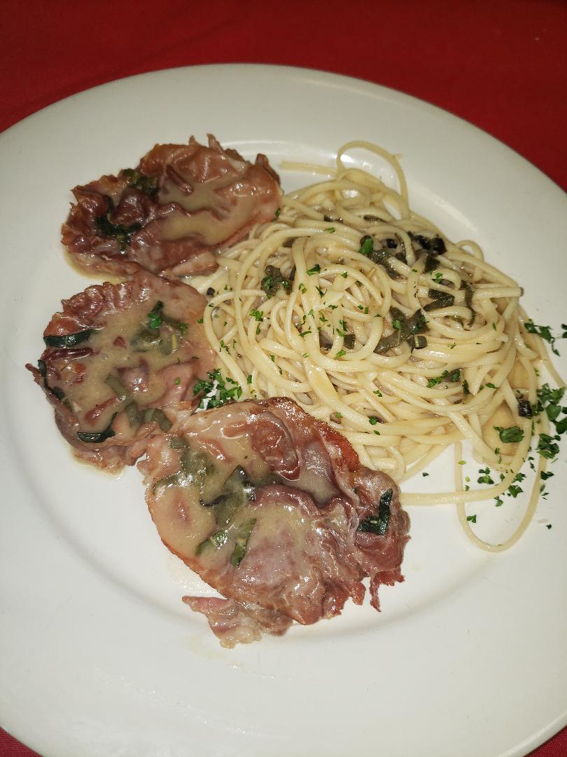 Gusto Bistro Photo 7