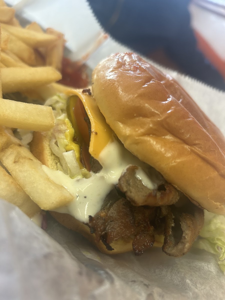 Jarvis Grill Photo 7