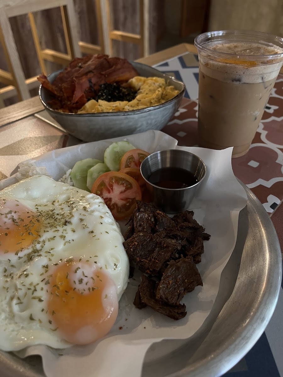 Billie's Coffee + Kitchen Photo 10