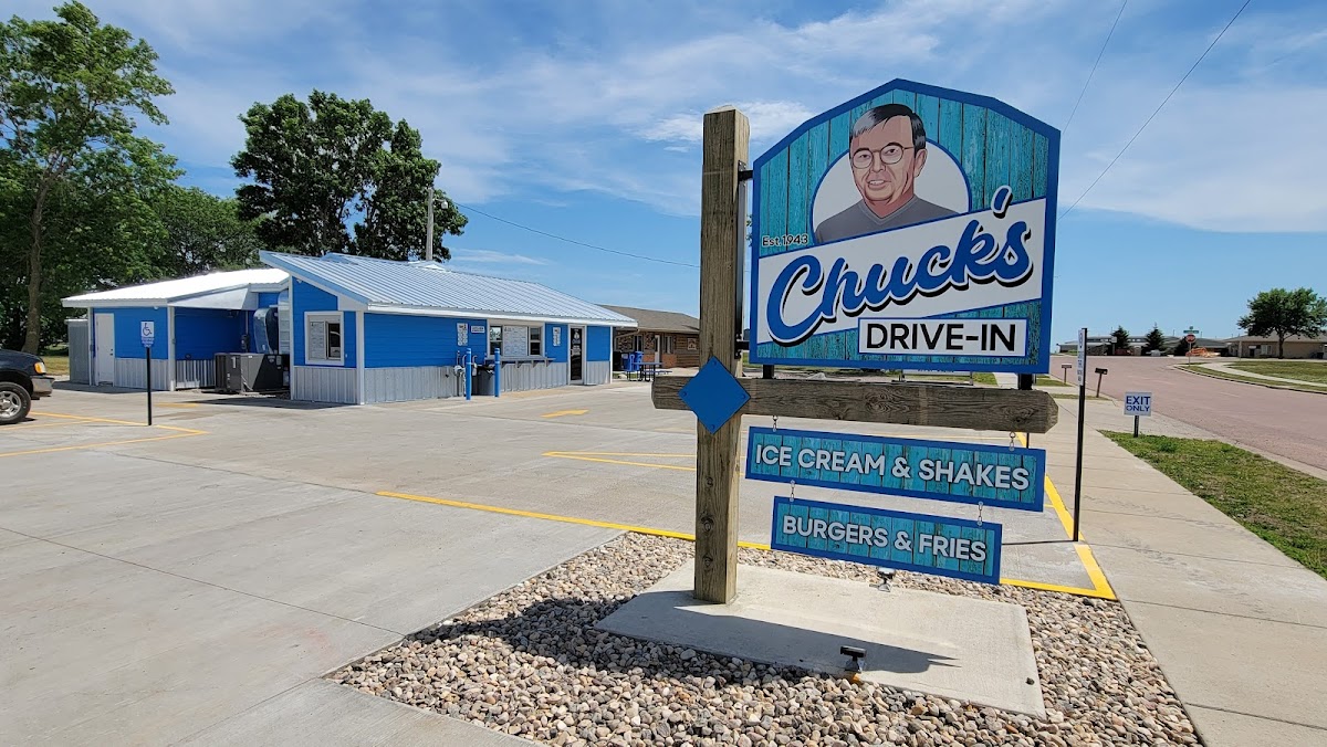 Chuck's Drive-In Photo 3