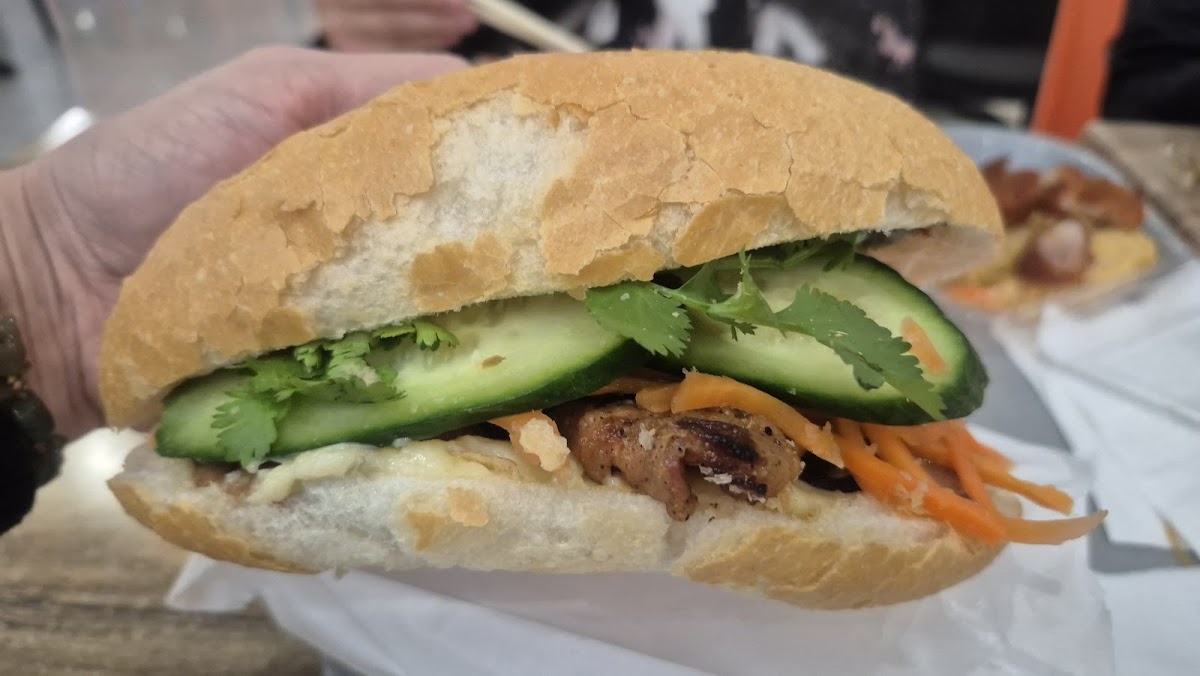 Wow Banh Mi Stafford Photo 4
