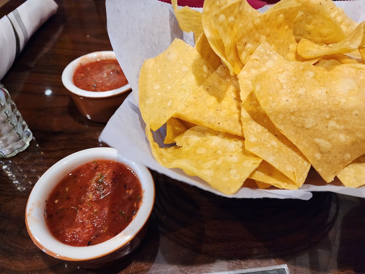 Madre's Mexican Kitchen Photo 8