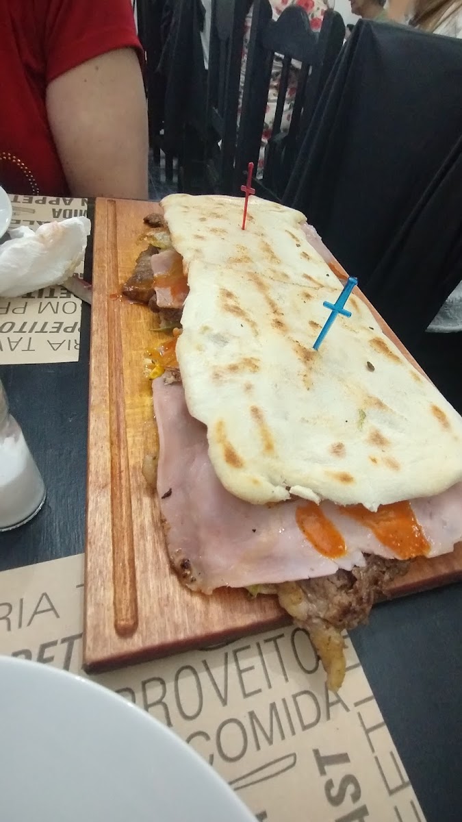 Canario RestoBar Photo 2