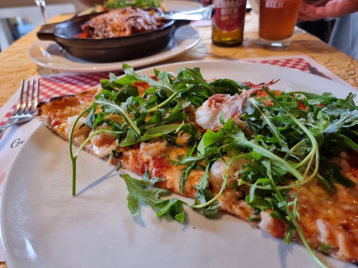 Grampi’s Bar & Restaurant Photo 8