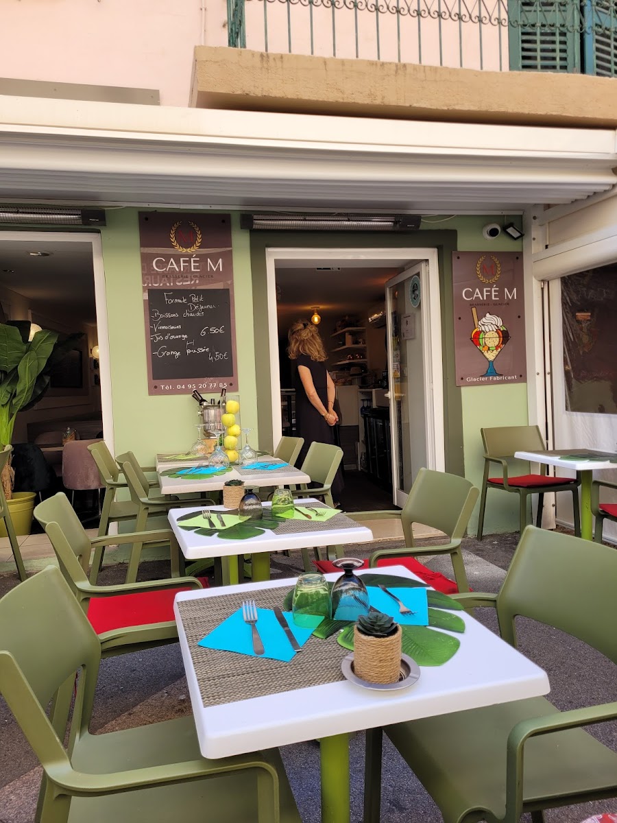 Café M