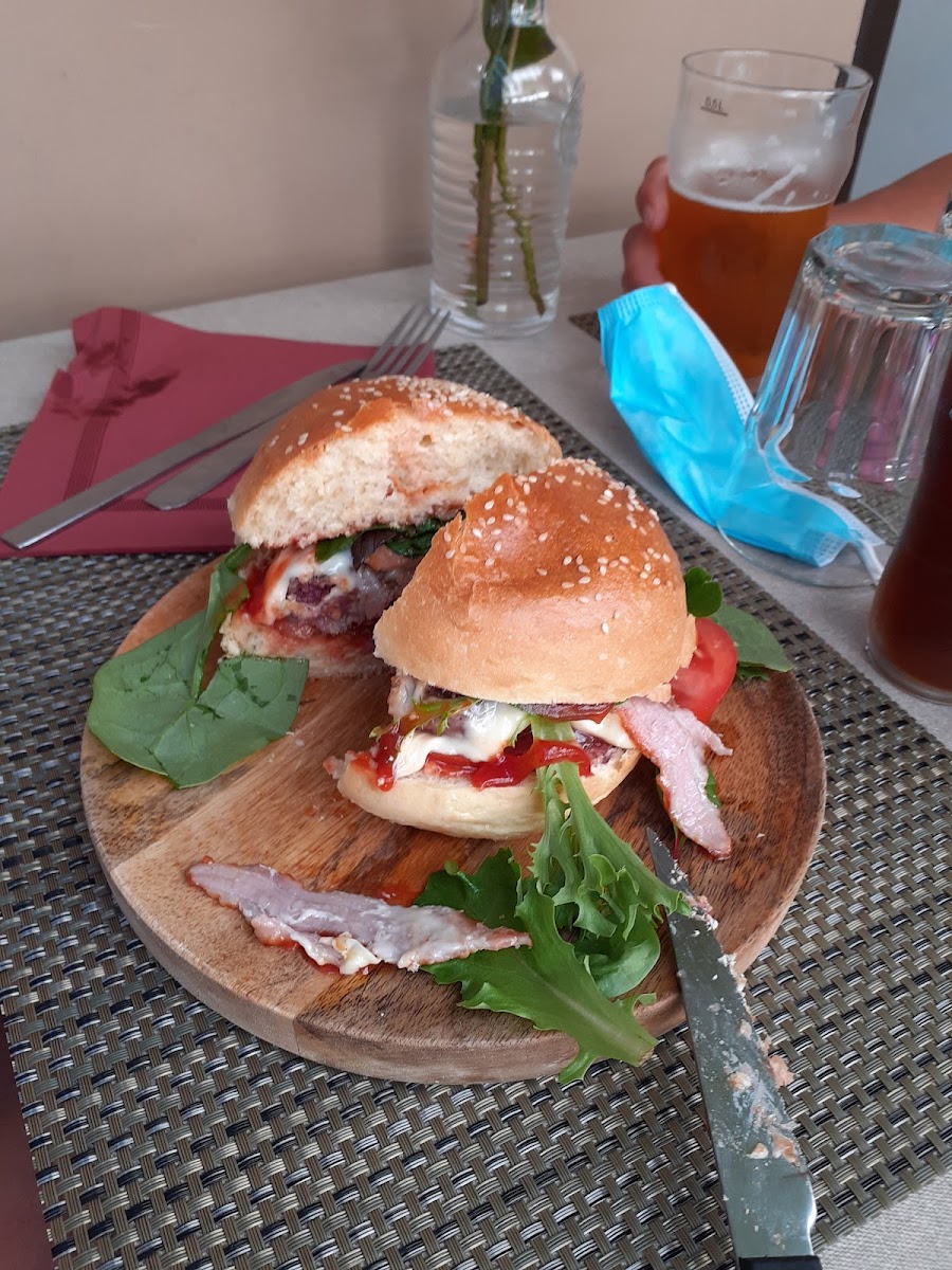 Café M Photo 6