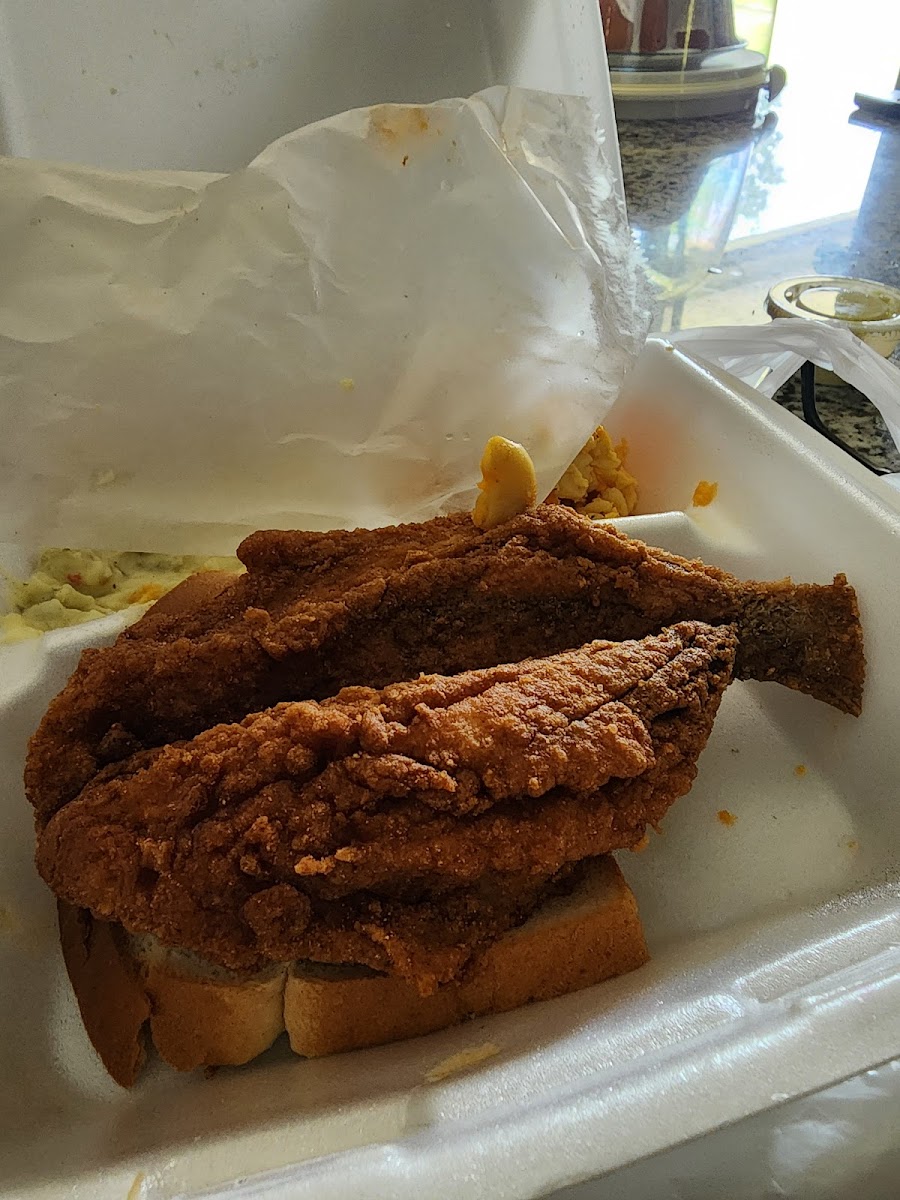 R & S Fish Market & Restaurant Photo 3