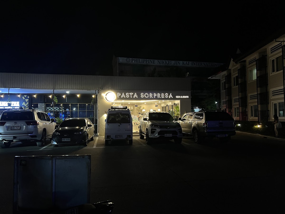Damosa Gateway Photo 4