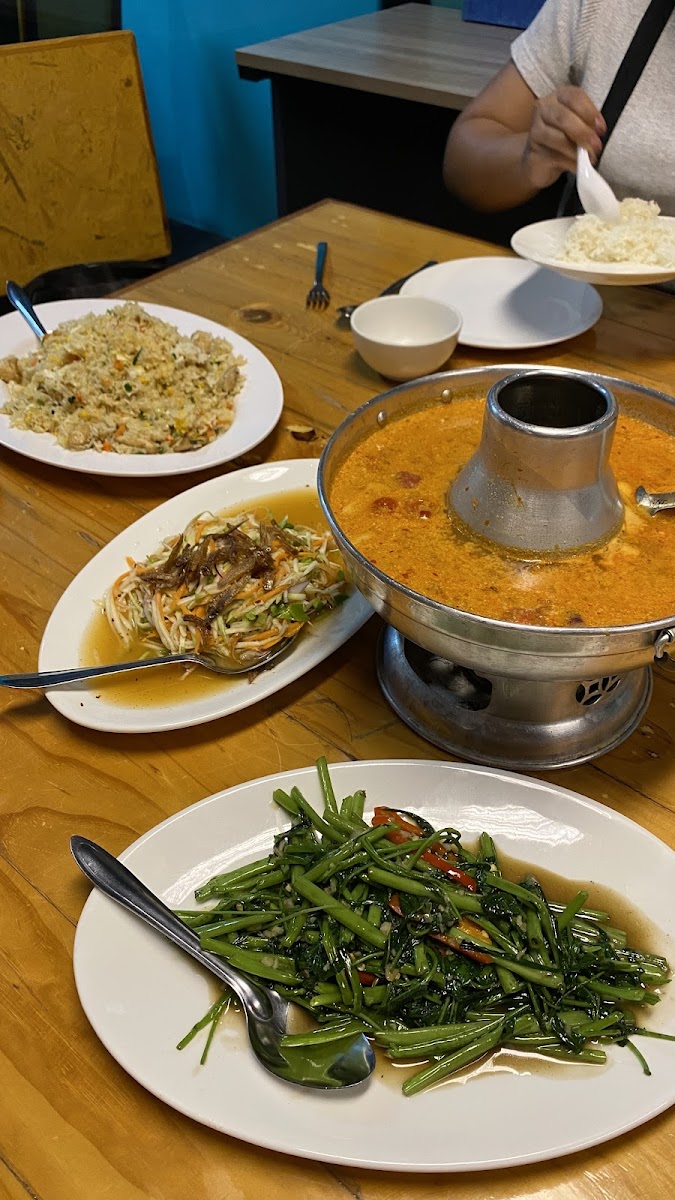Takawa Halal Cuisine @ Chiang Mai Photo 6