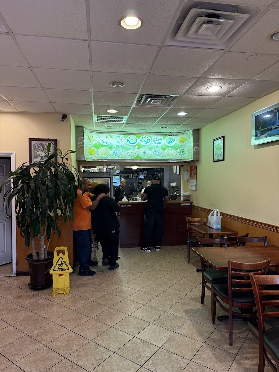 Jade Garden Chinese Restaurant Photo 6