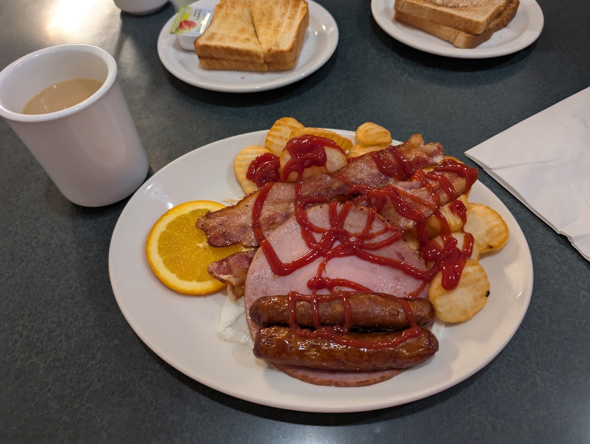 Country Diner Restaurant Photo 2