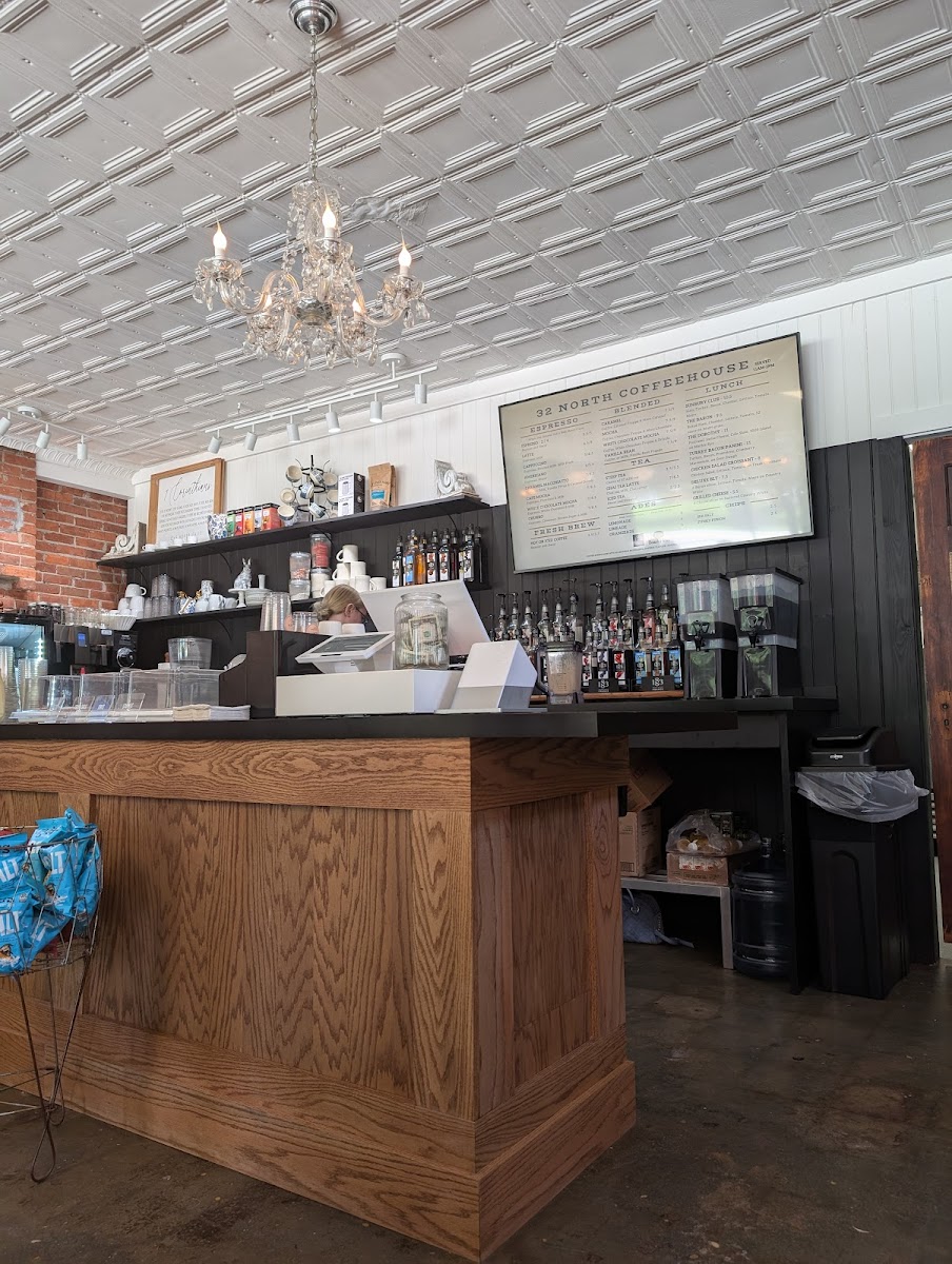 32 North Coffeehouse Photo 6