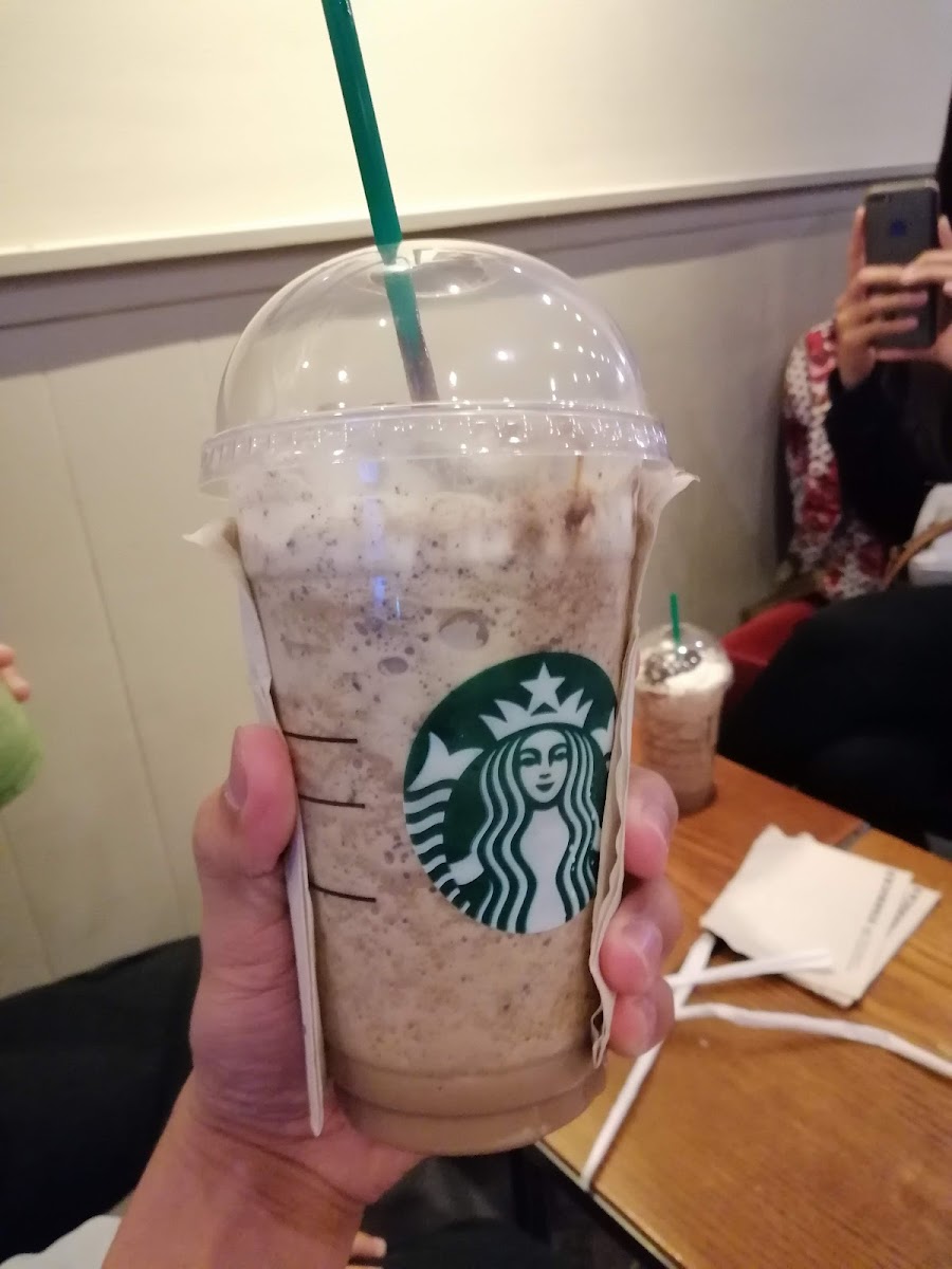 Starbucks Fastbytes Northgate Cyberzone Photo 5