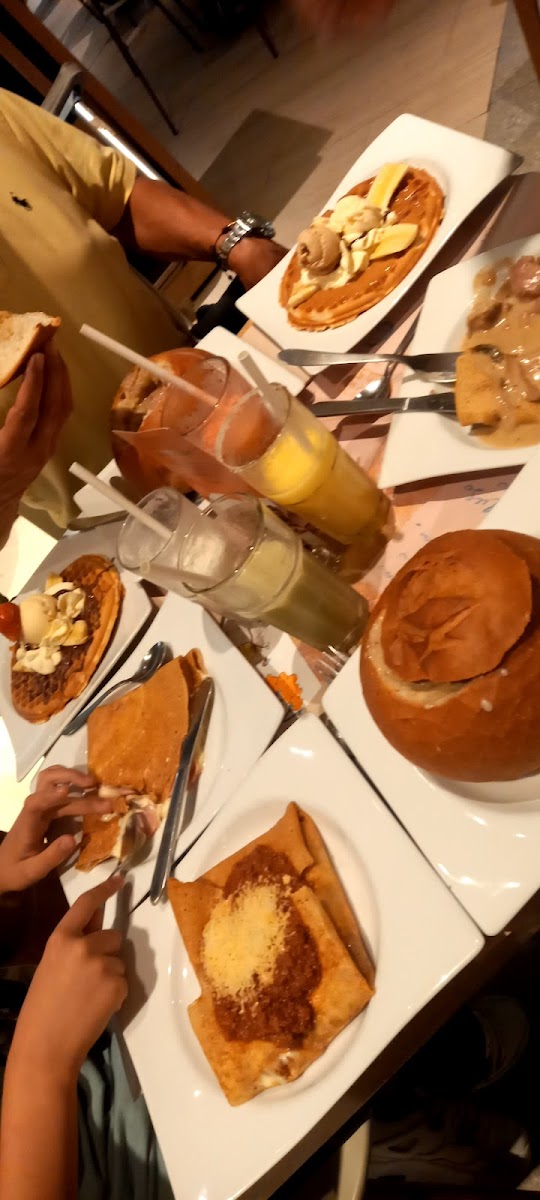 Crepes & Waffles Parque Fabricato Photo 5