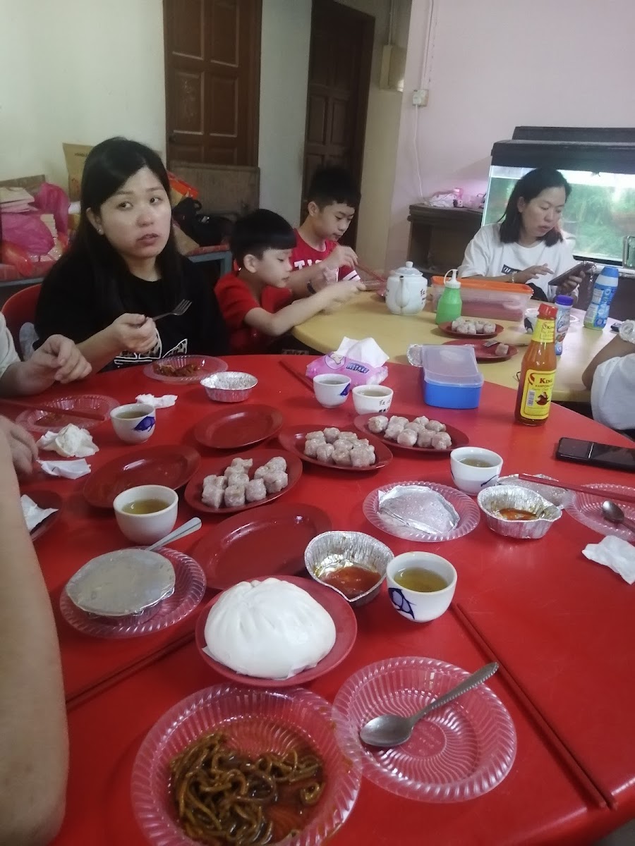 Tai Heng Siu Mai 實廊泰興正宗烧米 Photo 9
