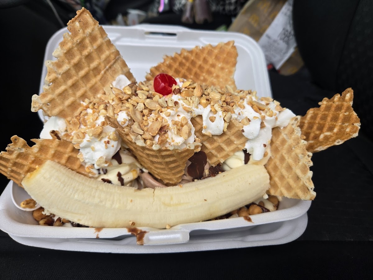 Widnoon Soft Serve Photo 4