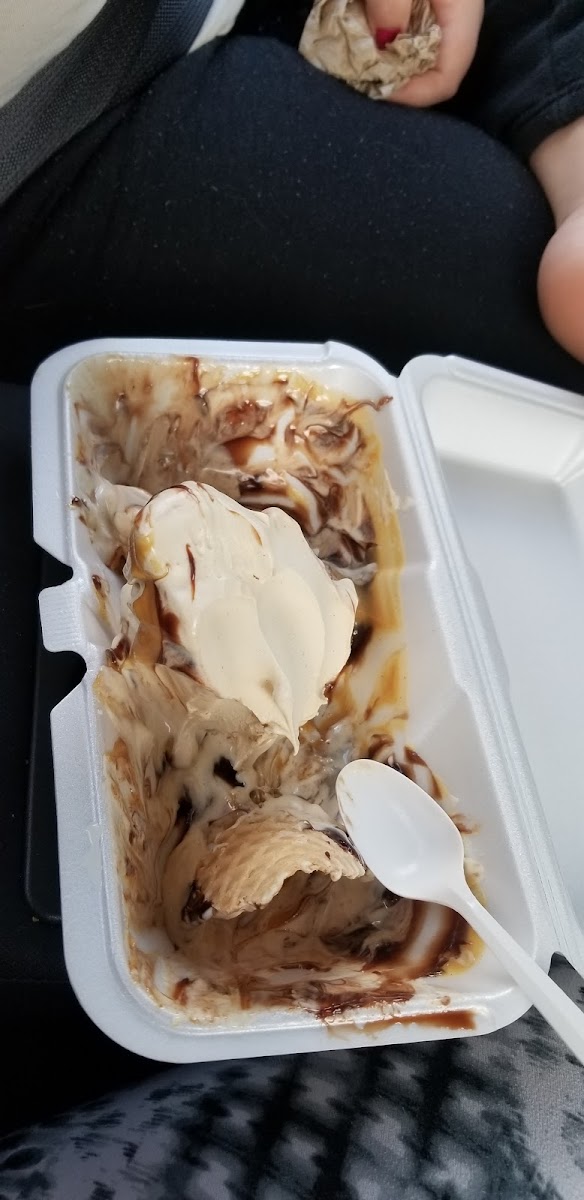 Widnoon Soft Serve Photo 8