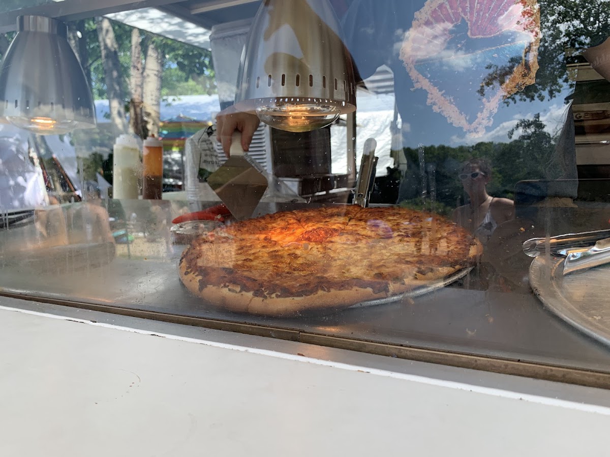 Disco pizza Photo 3
