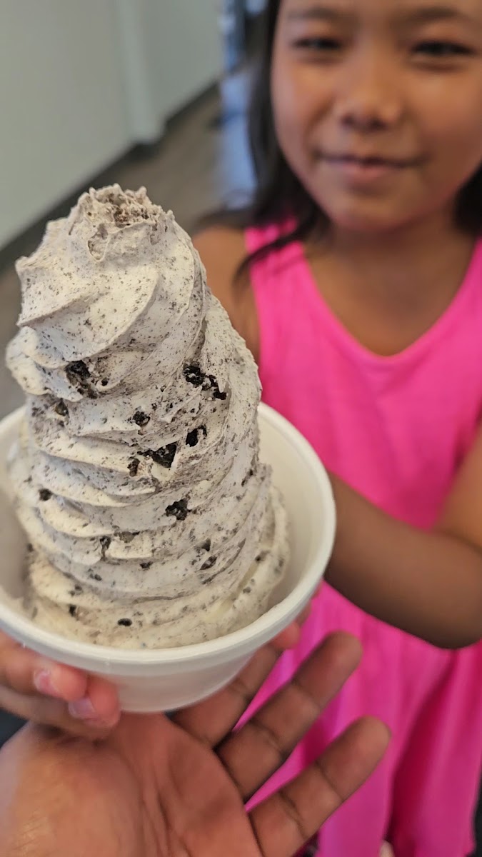 Crazy Cones Photo 2