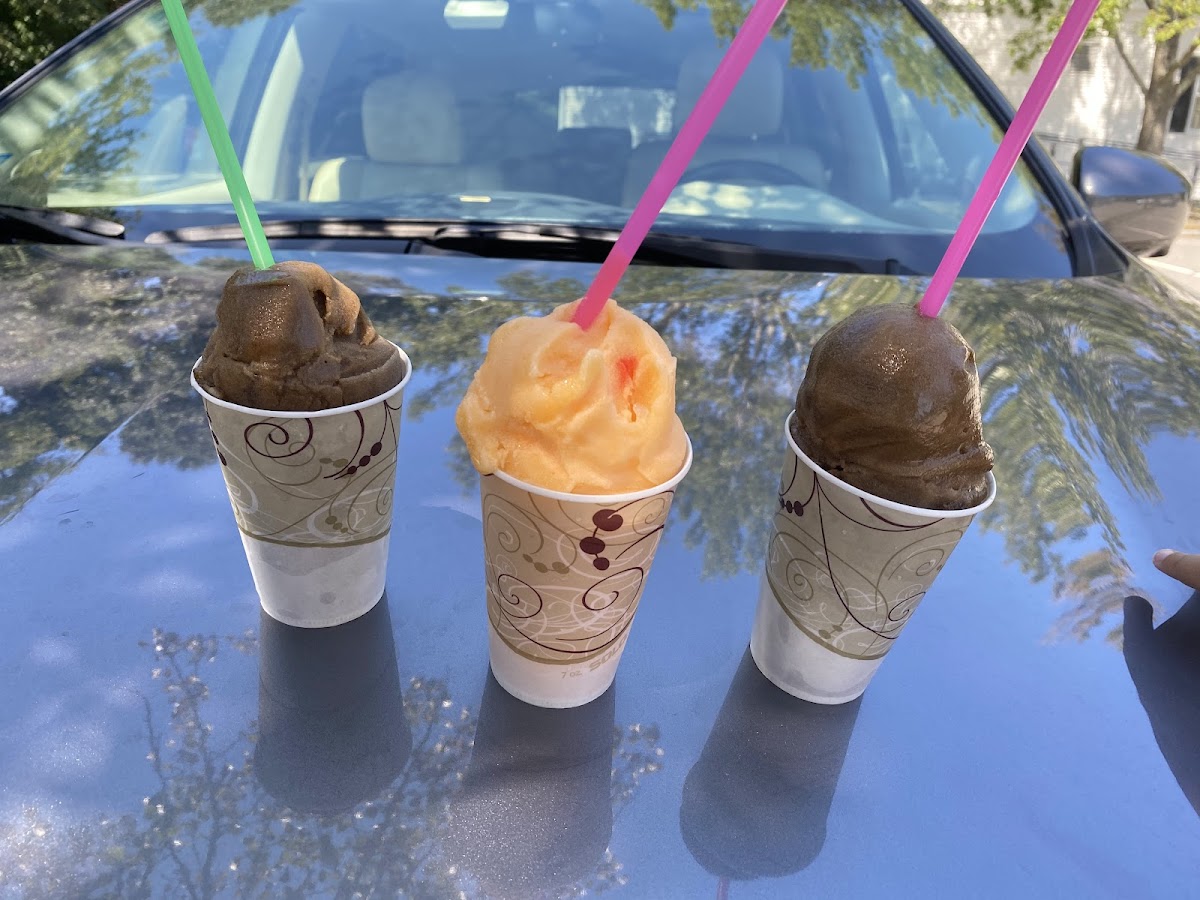 Cows Rock Ice Cream Photo 6