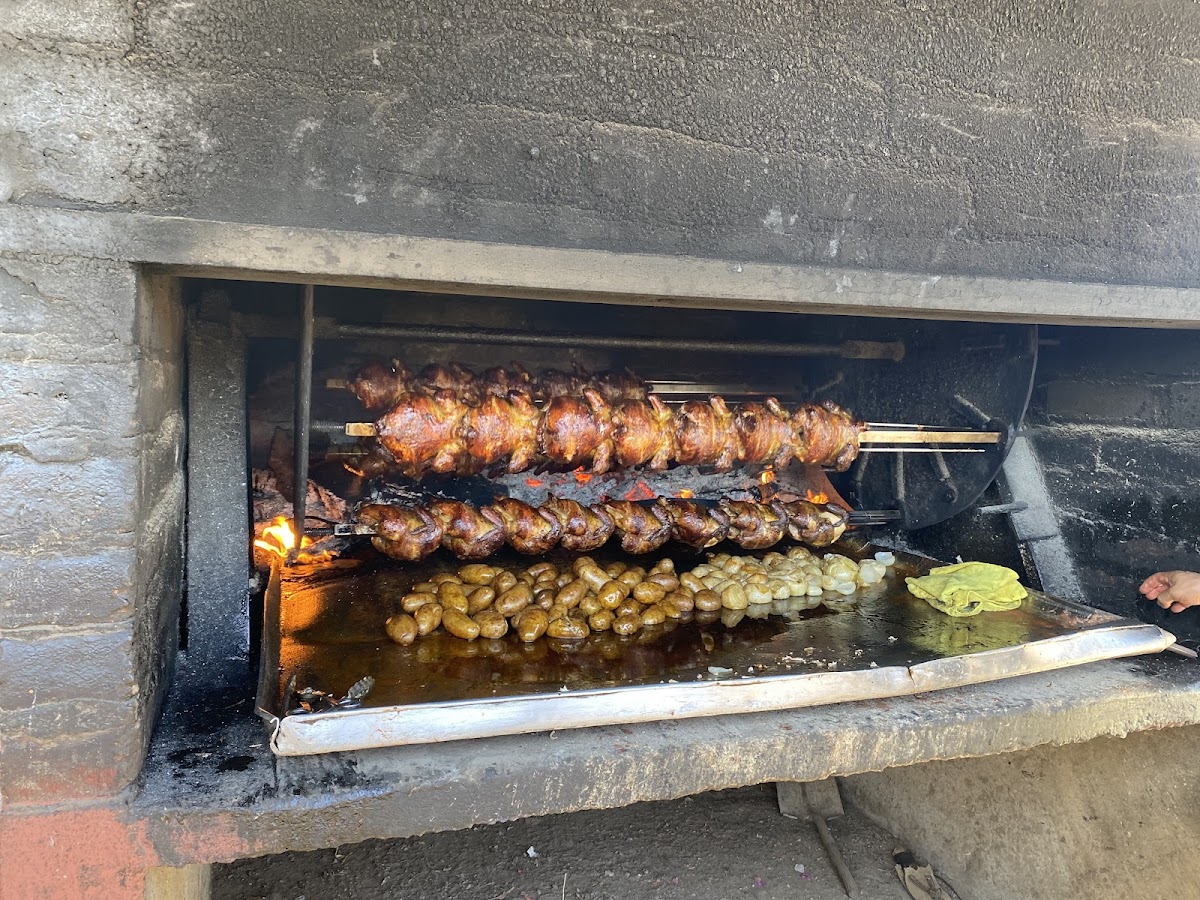 Pollos El Retorno Photo 4
