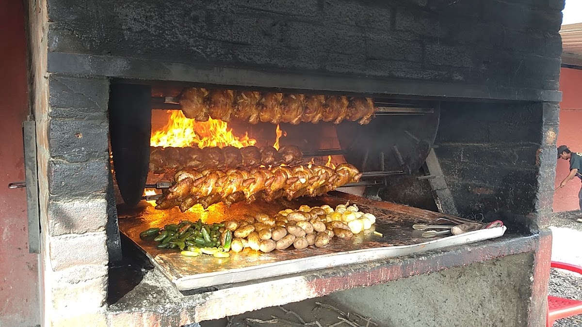 Pollos El Retorno Photo 5