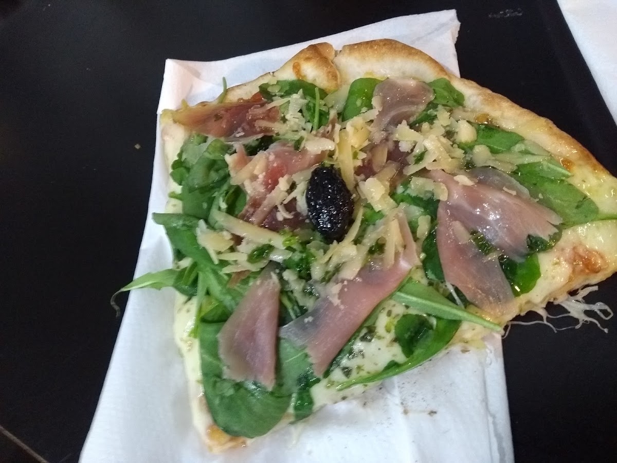 La Vera Pizzeria Photo 7