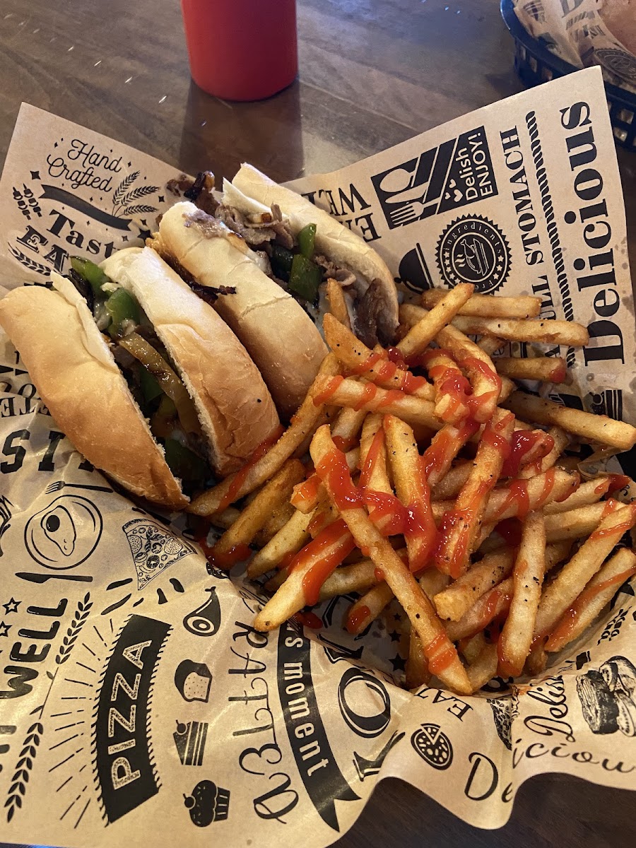 Wildcat Grill Photo 5